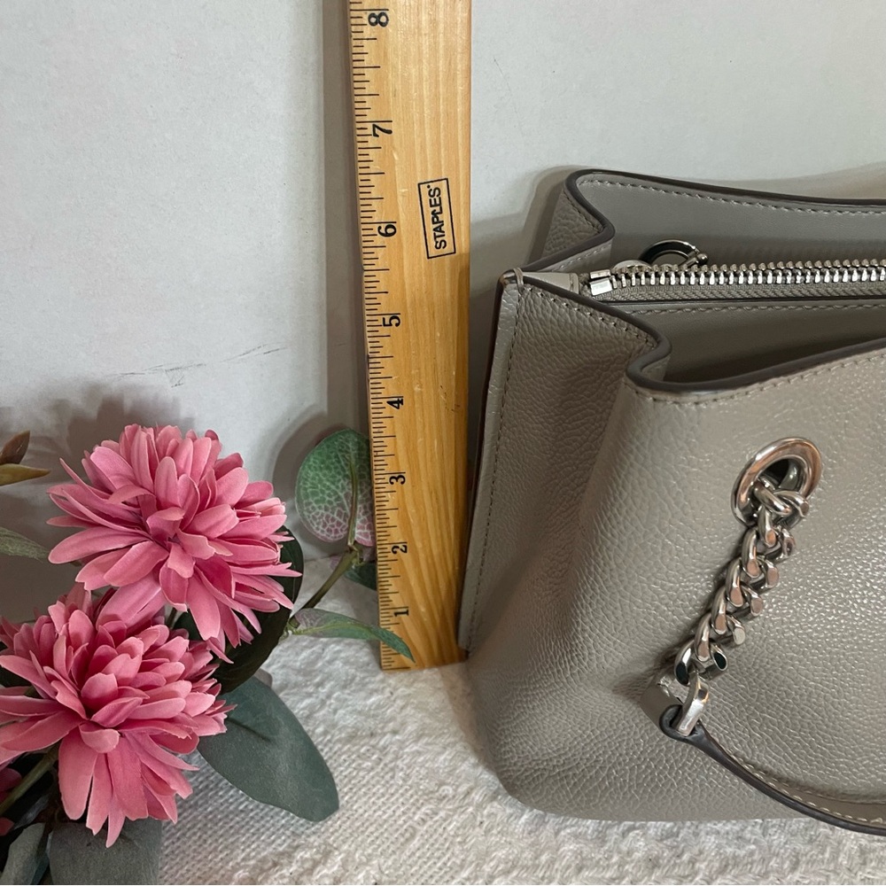 Michael Kors Small Teagan Messenger Tote Bag Silver Chain Handle~~Gray - Picture 4 of 12